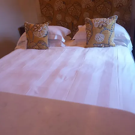 Ostika Relais Aparthotel *